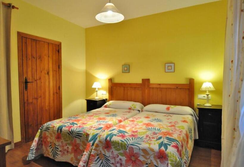 Hotel Rural Aguallevada