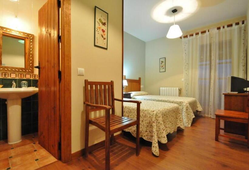 Hotel Rural Aguallevada