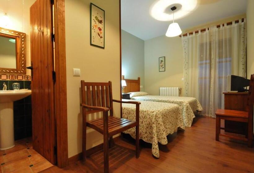 Hotel Rural Aguallevada