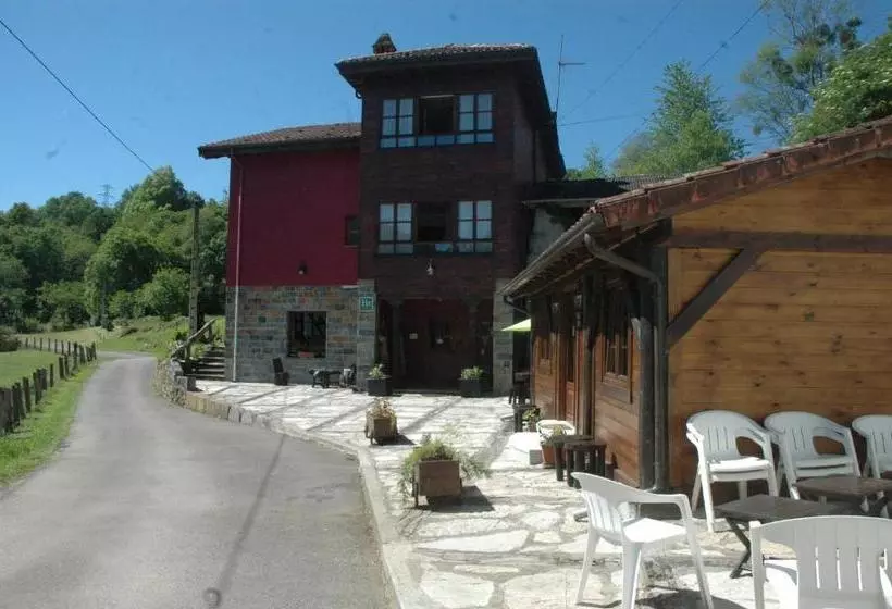 هتل Rural El Texu
