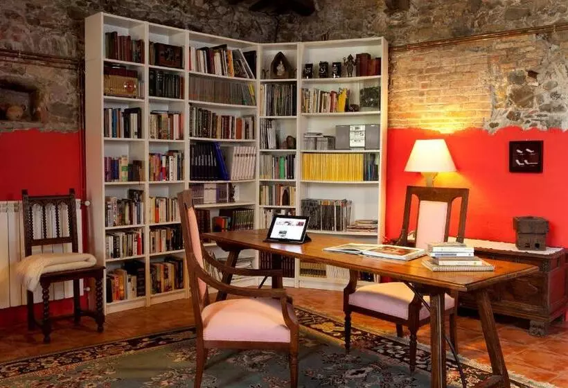 هتل Turisme Rural Mas Masaller