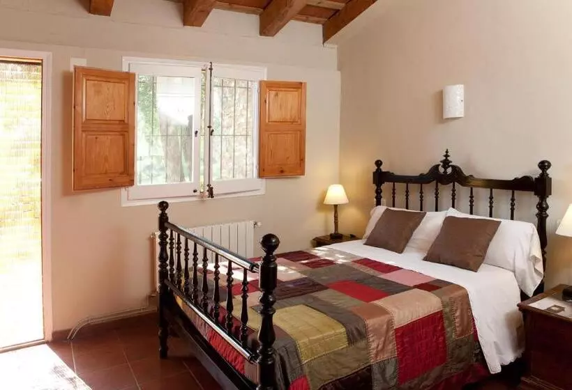 هتل Turisme Rural Mas Masaller