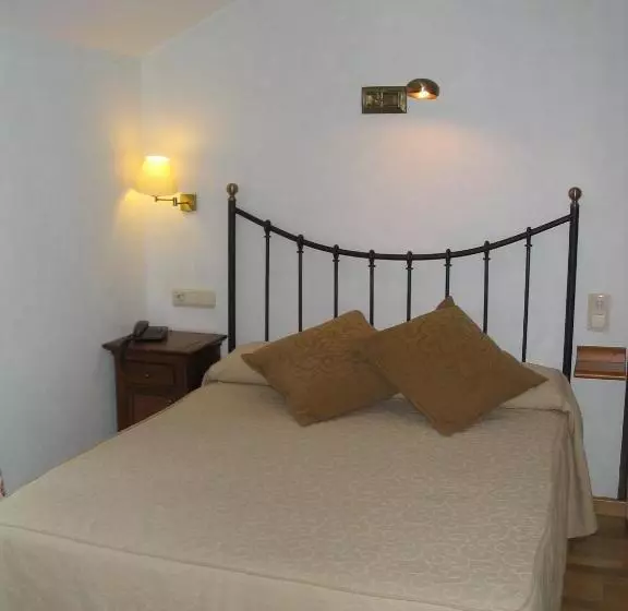 ホテル Villa Russell