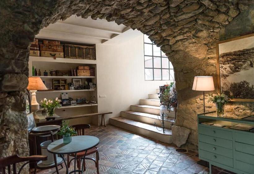 منتجع Can Bassa