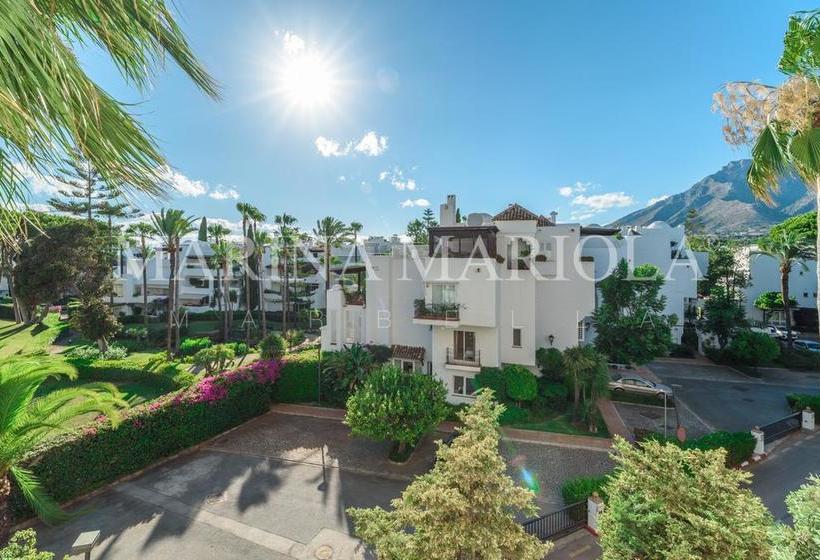 אתר נופש Marina Mariola Marbella