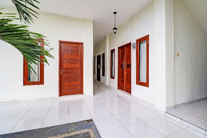 酒店 Oyo 91717 7 L Homestay