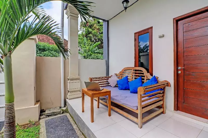 Hotelli Oyo 91717 7 L Homestay