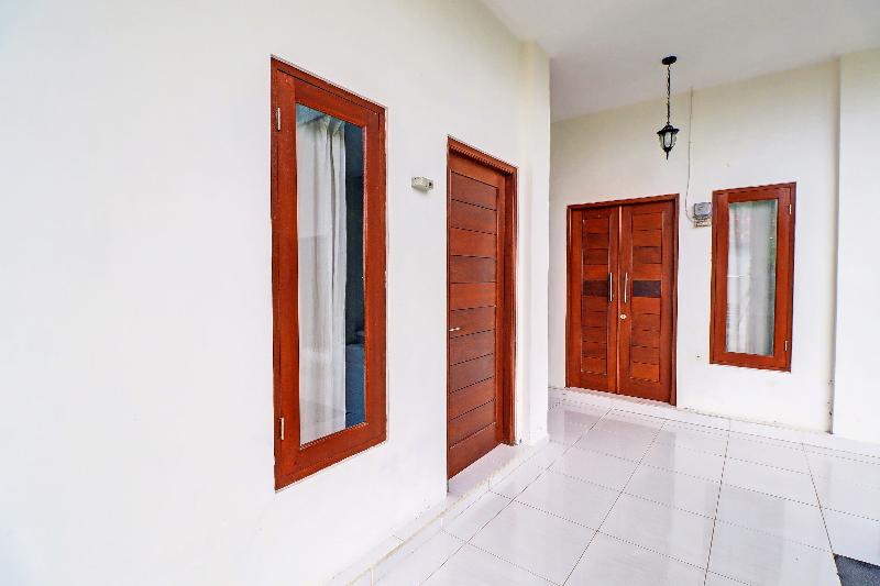 酒店 Oyo 91717 7 L Homestay