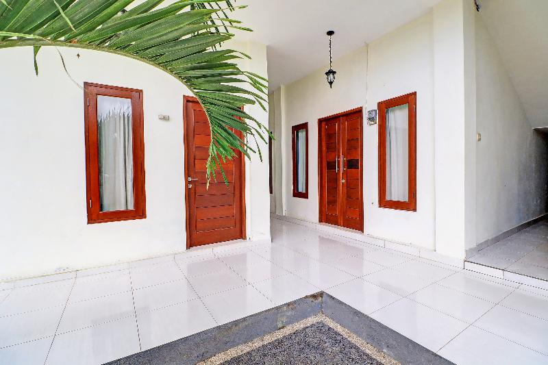 酒店 Oyo 91717 7 L Homestay