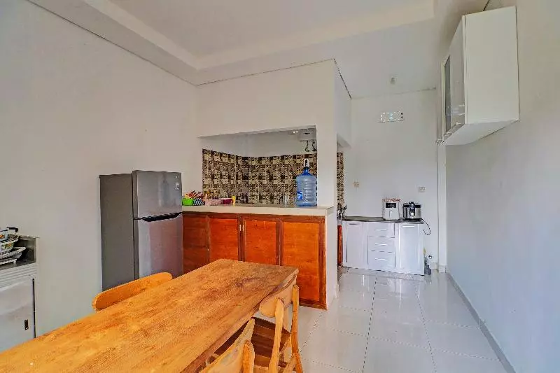 Hotelli Oyo 91717 7 L Homestay