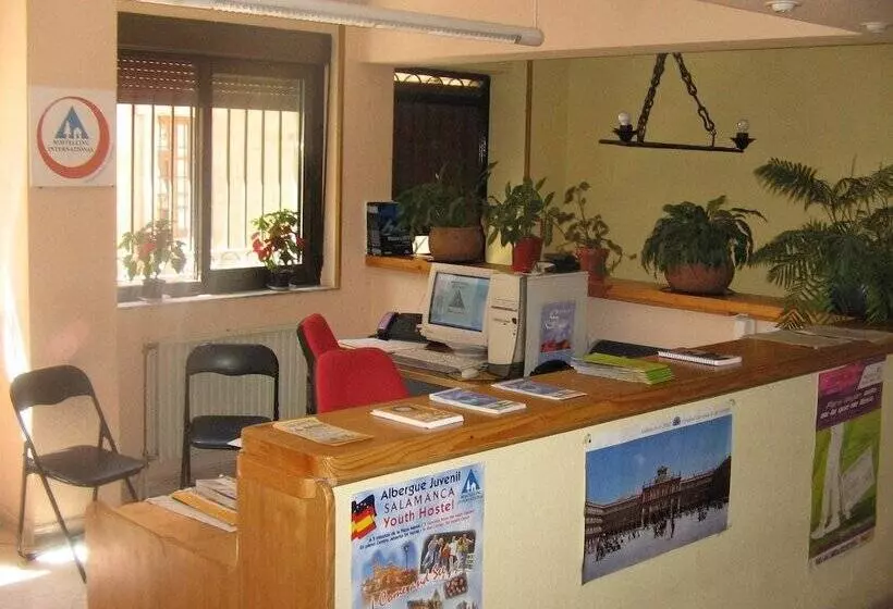 Albergue Juvenil Salamanca Hostel