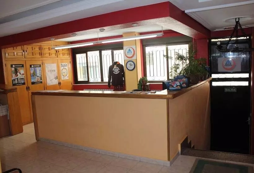 Albergue Juvenil Salamanca Hostel