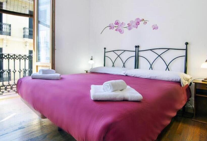 تختخواب و صبحانه Kasa Katia Guest House