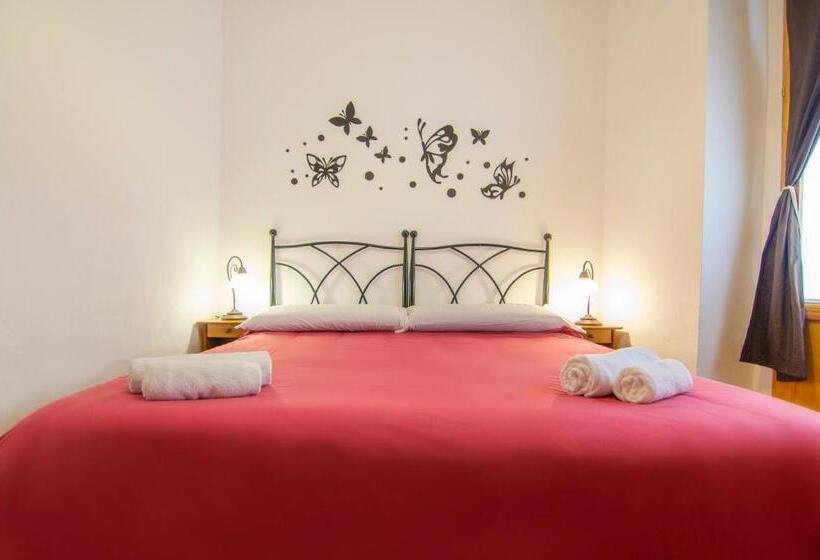 تختخواب و صبحانه Kasa Katia Guest House