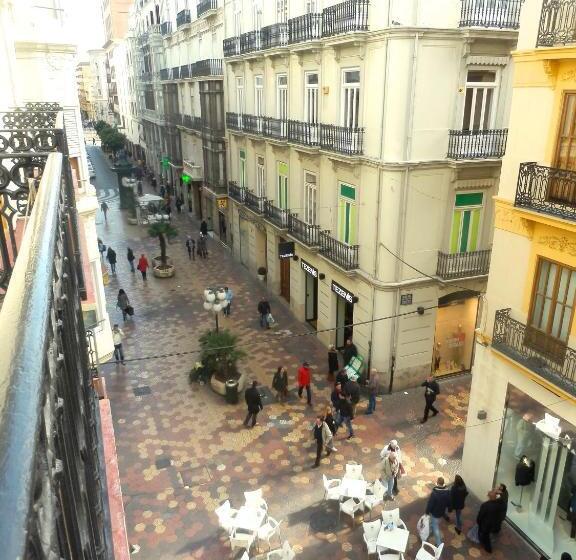 تختخواب و صبحانه Kasa Katia Guest House