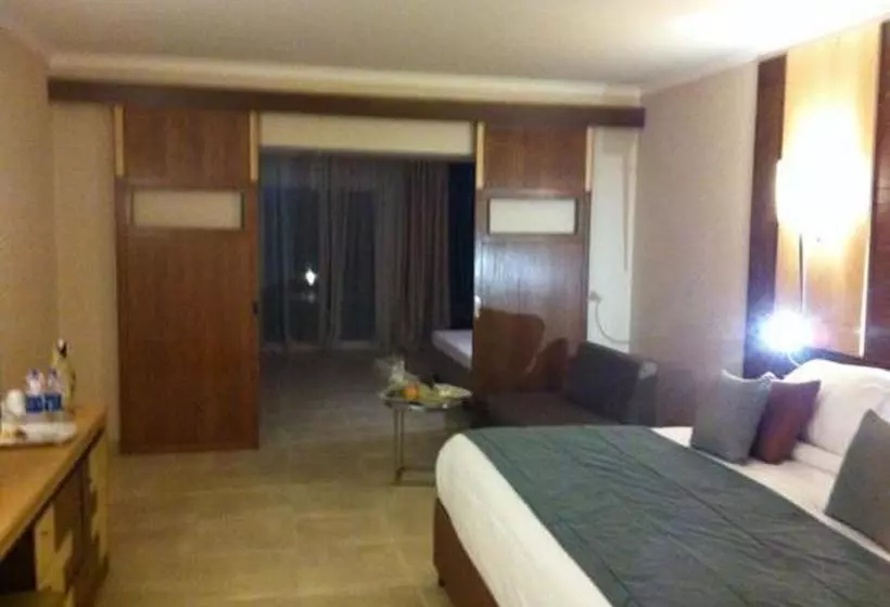 Green Palm Resort