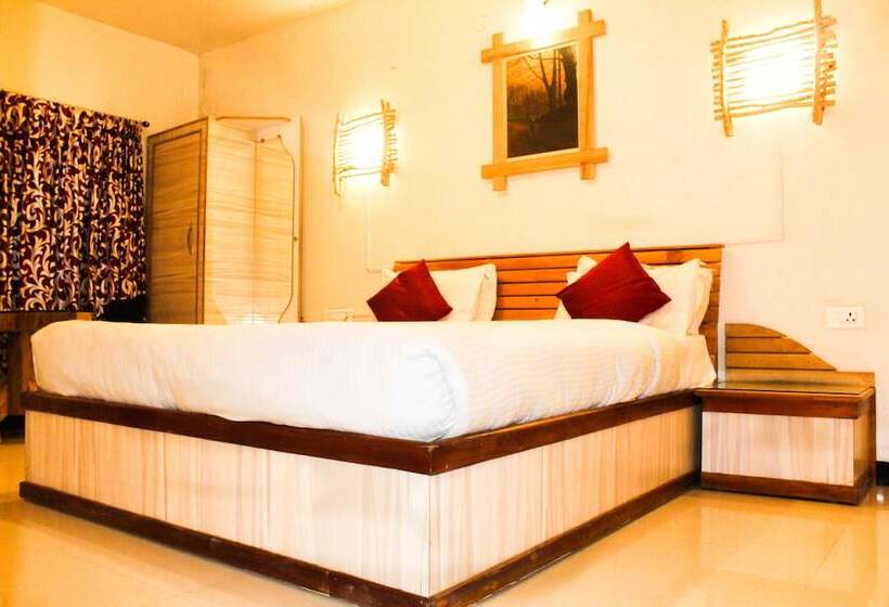 فندق Al Woodlands Residency