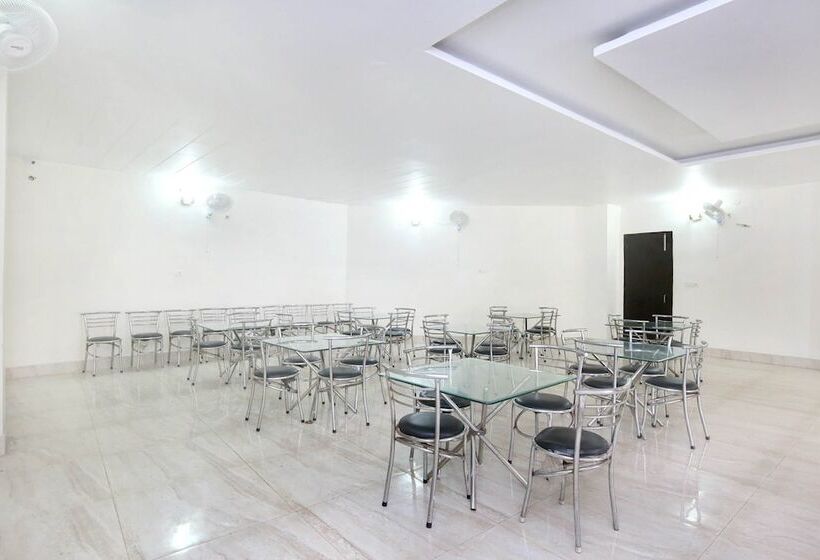 Hotel Collection O Nayyar