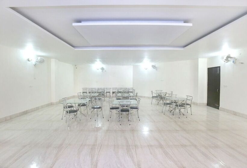 Hotel Collection O Nayyar