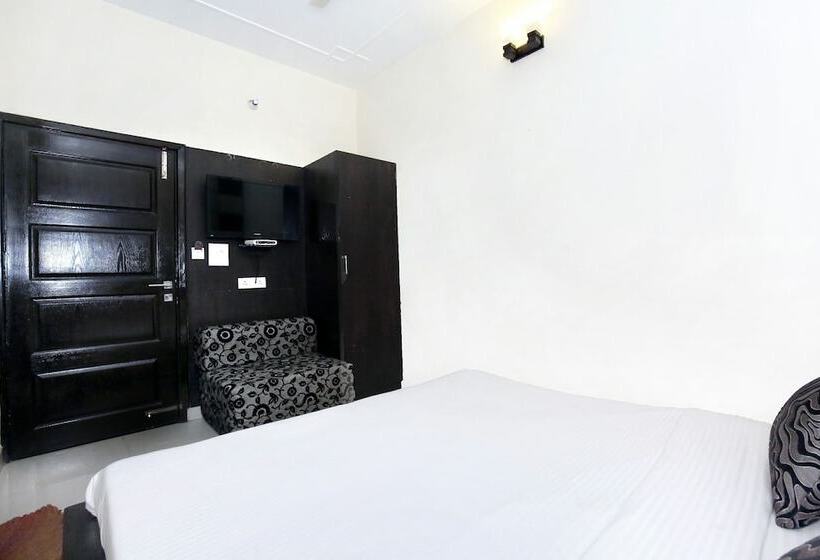 Hotel Collection O Nayyar