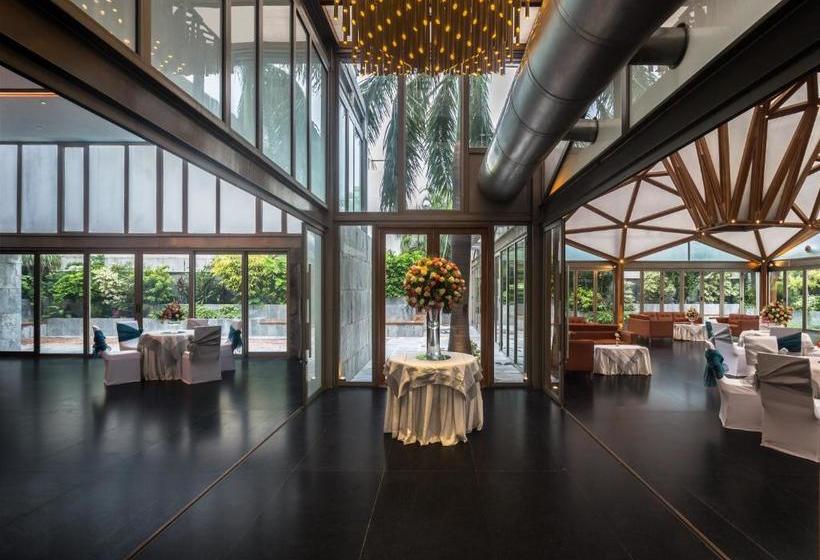 בית מלון כפרי Crystal Palace