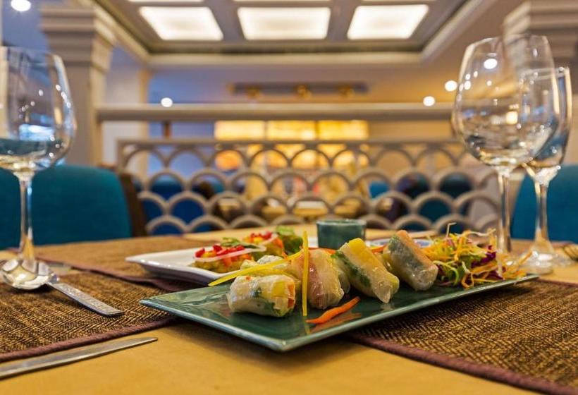 בית מלון כפרי Crystal Palace