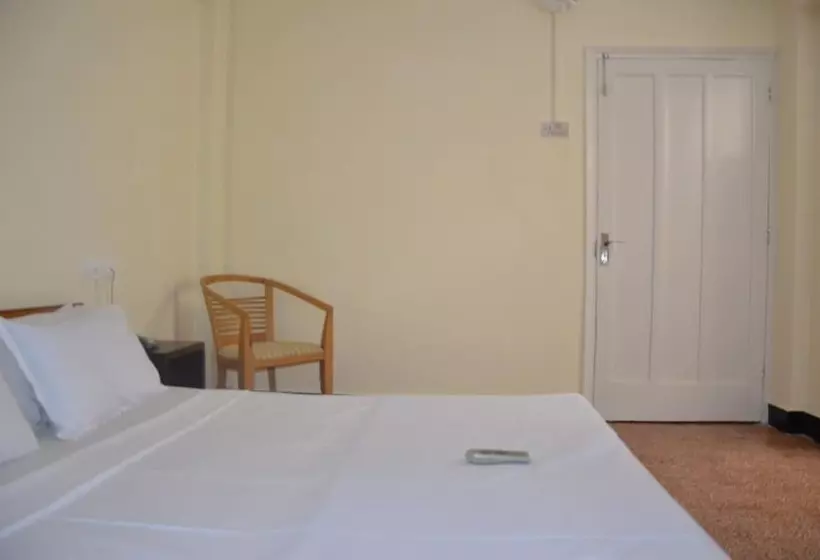 هتل Ferreira Resort