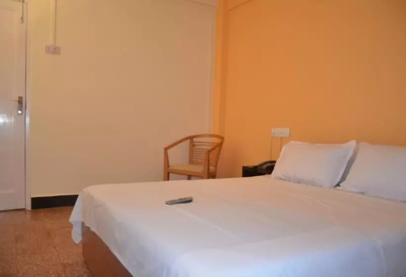 هتل Ferreira Resort