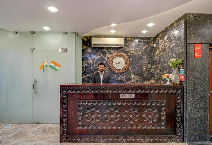 هتل Capital O 11744 Heritage Heights