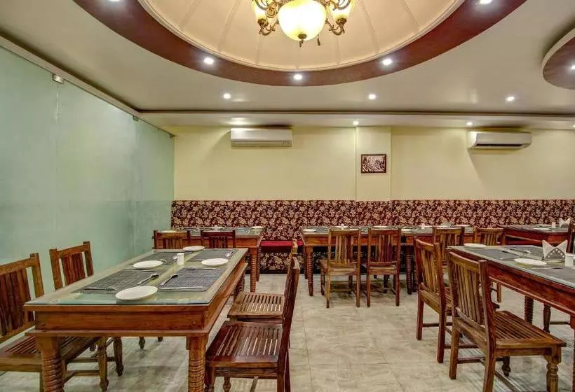هتل Capital O 11744 Heritage Heights