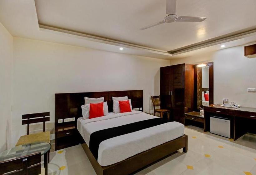 هتل Capital O 11744 Heritage Heights