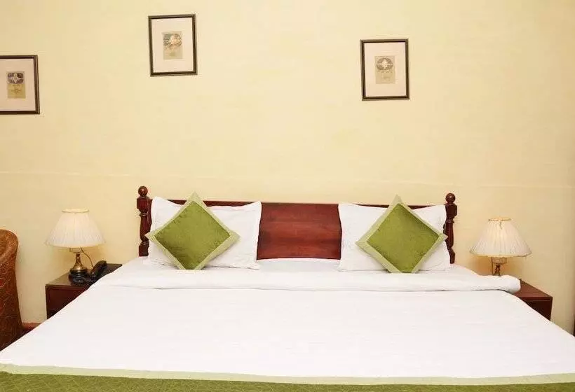 ホテル Karnot Mahal