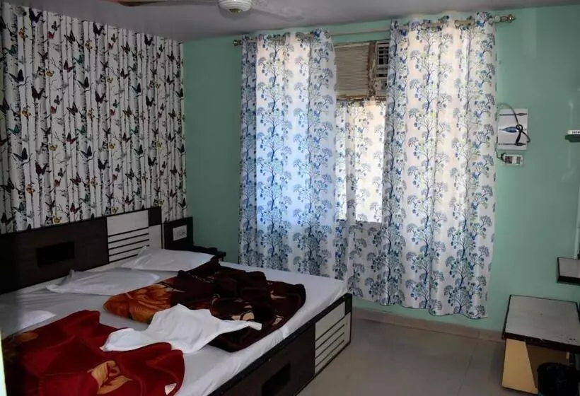 ホテル Mittal Inn