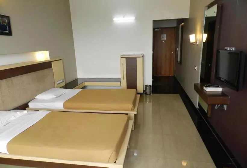 ホテル Rock Regency Hampi