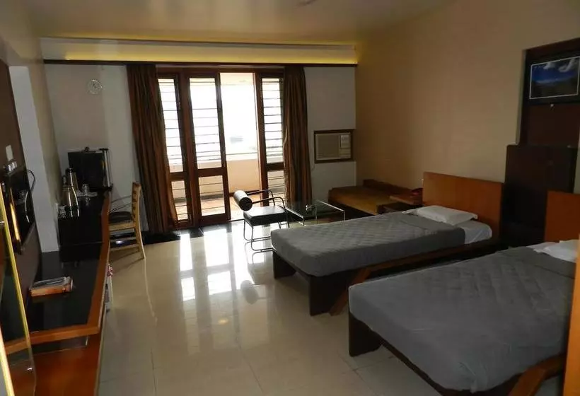 ホテル Rock Regency Hampi