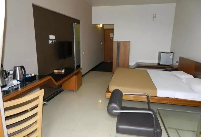 ホテル Rock Regency Hampi
