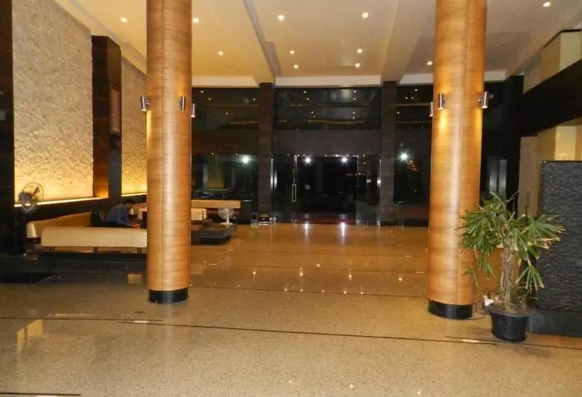 ホテル Rock Regency Hampi