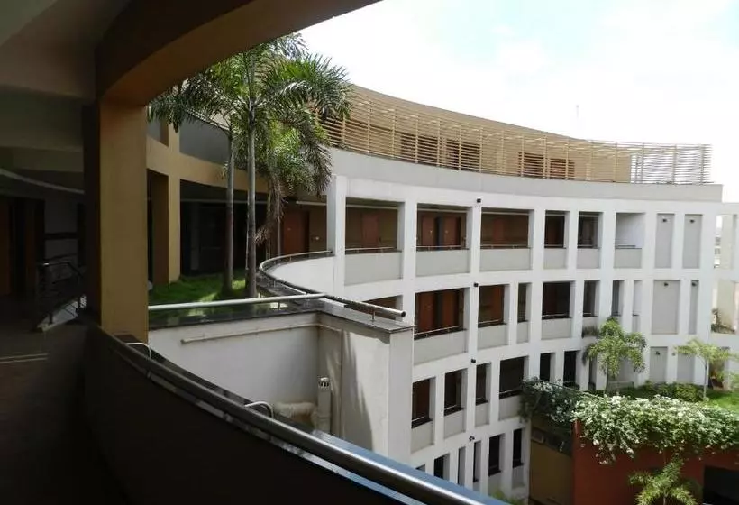 ホテル Rock Regency Hampi