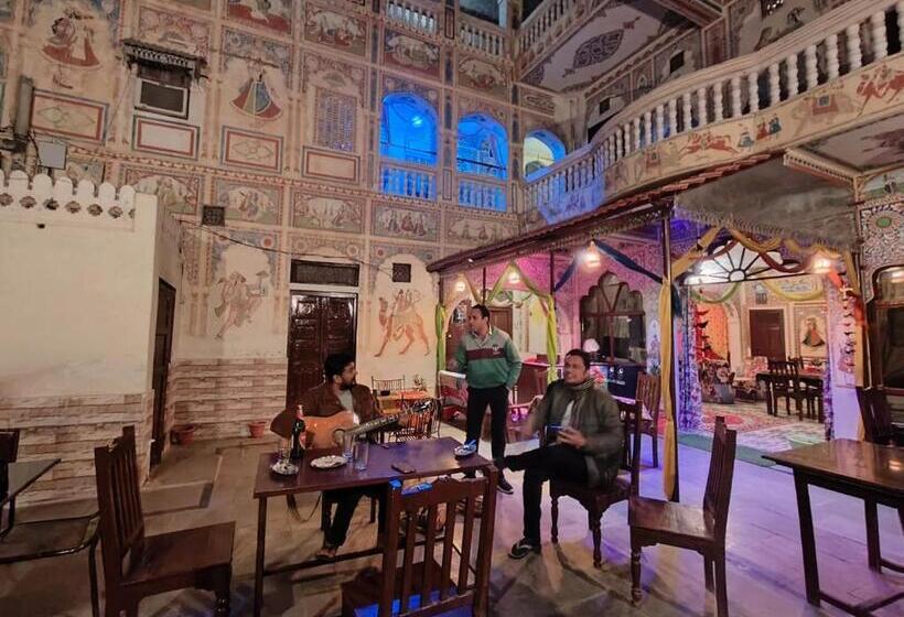 ホテル Shekhawati, A Boutique Stay