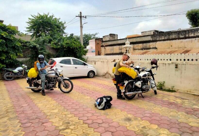 ホテル Shekhawati, A Boutique Stay