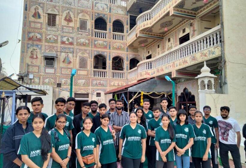 ホテル Shekhawati, A Boutique Stay