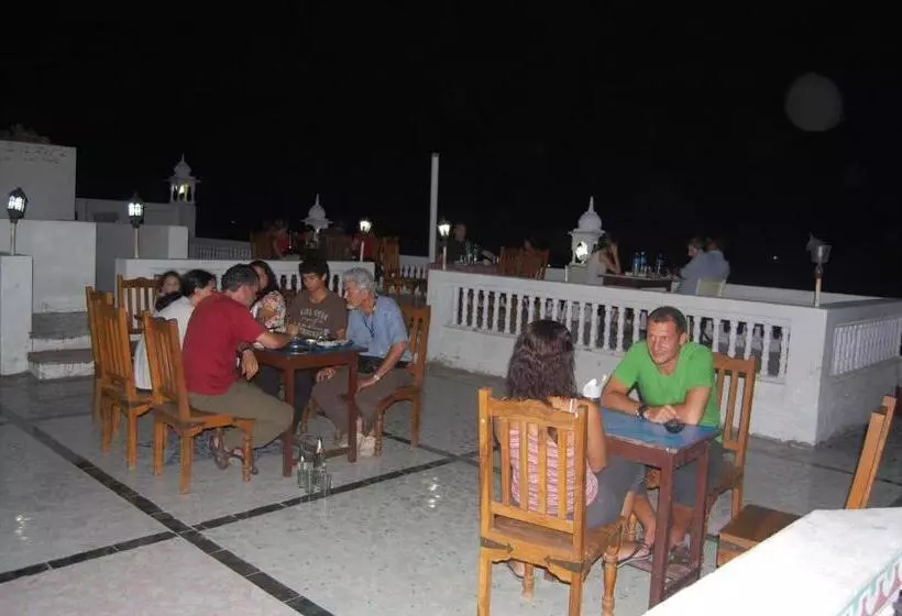 ホテル Shekhawati, A Boutique Stay