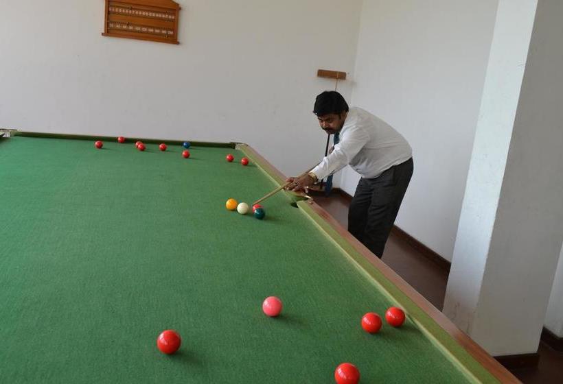 בית מלון כפרי Sobti Continental