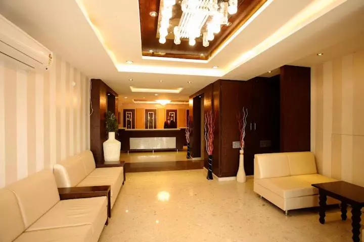 Hôtel Surya Prime