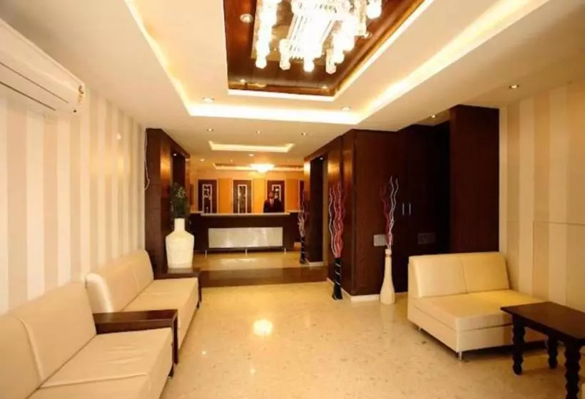 Hôtel Surya Prime