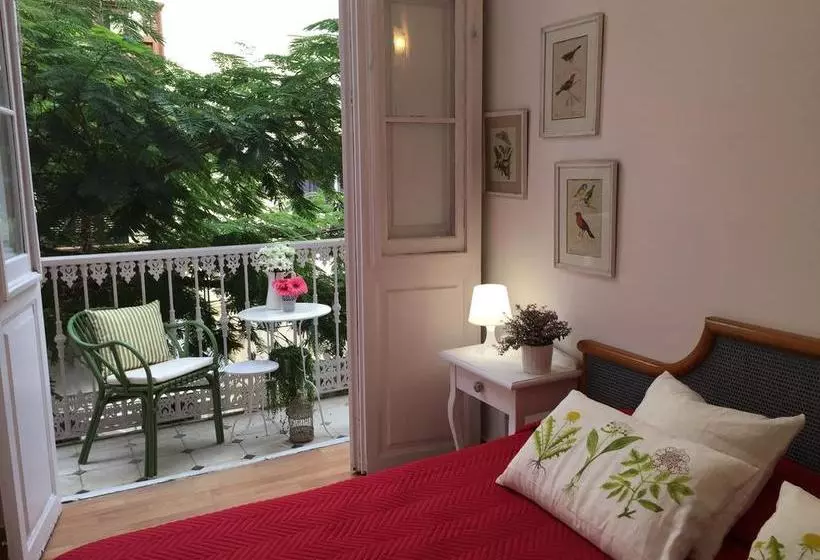 تختخواب و صبحانه Pensión Casablanca