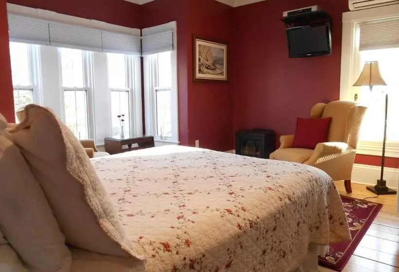 Bayberry House Bed And Breakfast