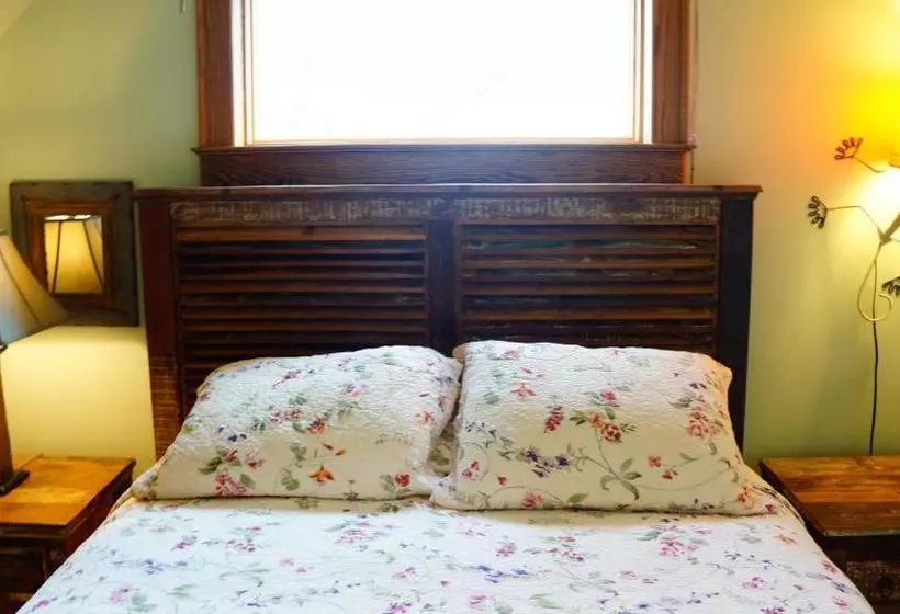 تختخواب و صبحانه Stone Hill Overlook