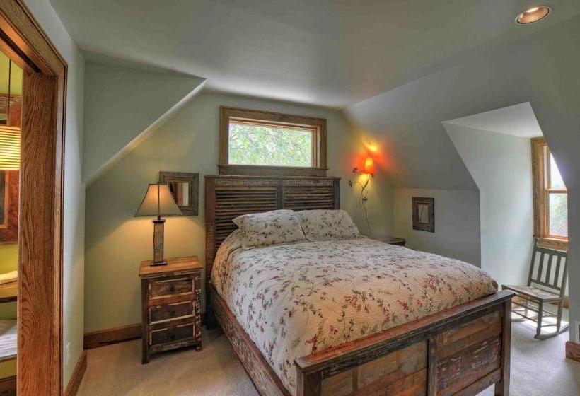 住宿加早餐  Stone Hill Overlook