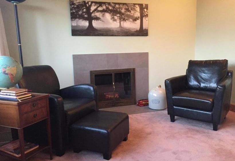 住宿加早餐  Stone Hill Overlook